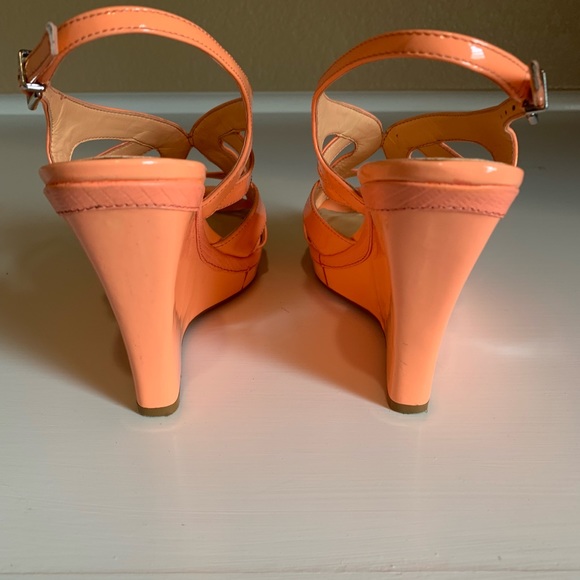 Gianni bini 4.5” wedge, size 7 - Picture 3 of 8